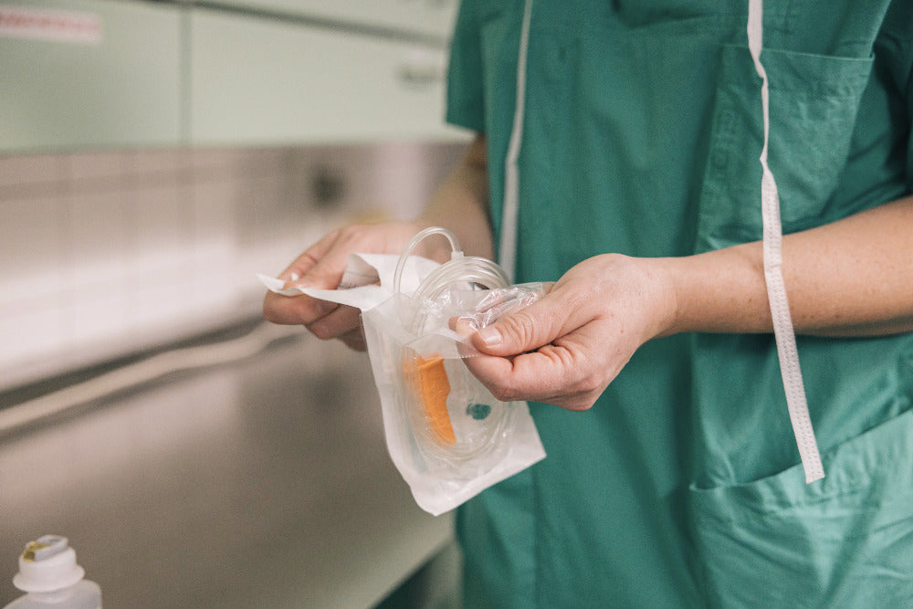 19. Lääkkeettömän infuusionestepussin vaihtaminen- teoriakoulutus
